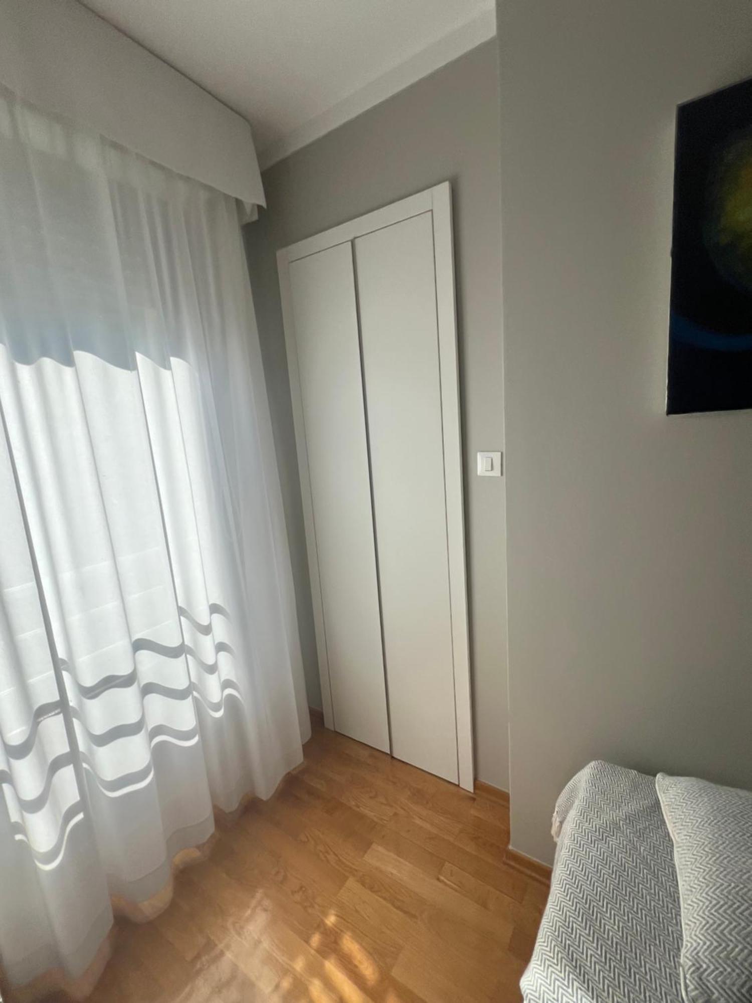 Luxe Del Mare Apartment *